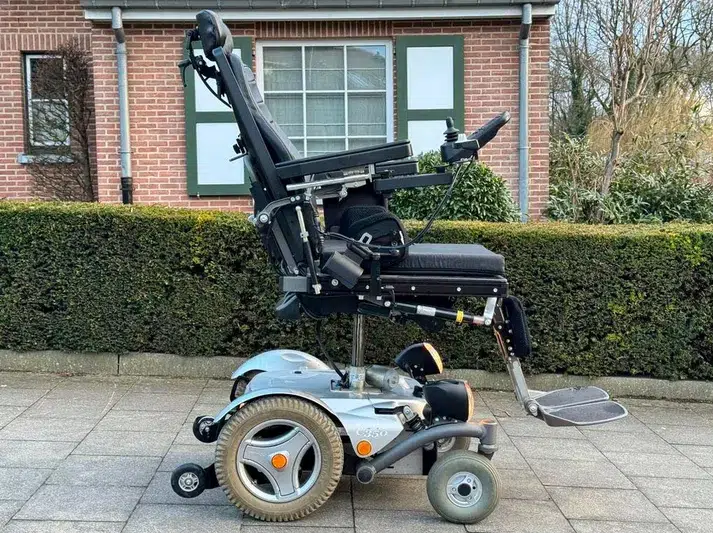 Permobil C350 Fauteuil roulant chaise électrique full option
